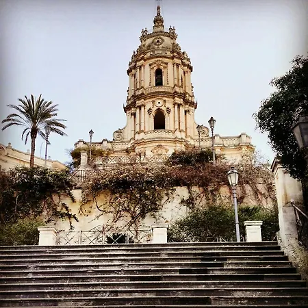 Balcone Barocco. Holiday home Modica